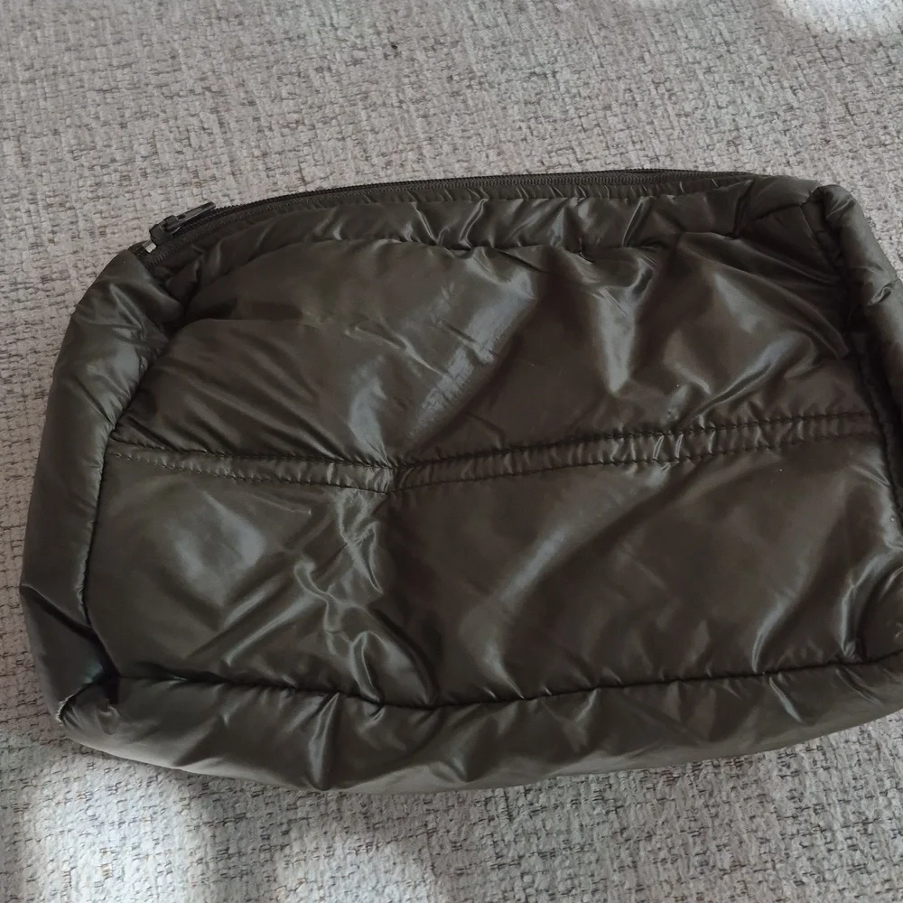 Anorak Green Puffer Cosmetic Bag - Zip Top with Handle